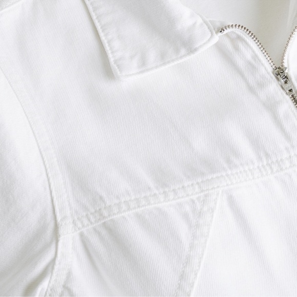 Reformation Vintage White Sadie Short Sleeve Zip Front Belted Denim Romper 8 - Picture 7 of 7